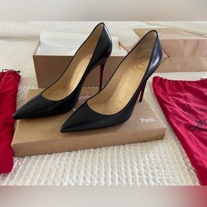 Christian Louboutin Decollette 554 100 Nappa Shiny.